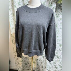 Lululemon sweater size 6